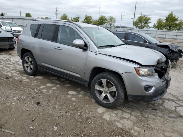 Photo 4 from auction – 2016 JEEP COMPASS LA with VIN 1C4NJDEBXGD654933