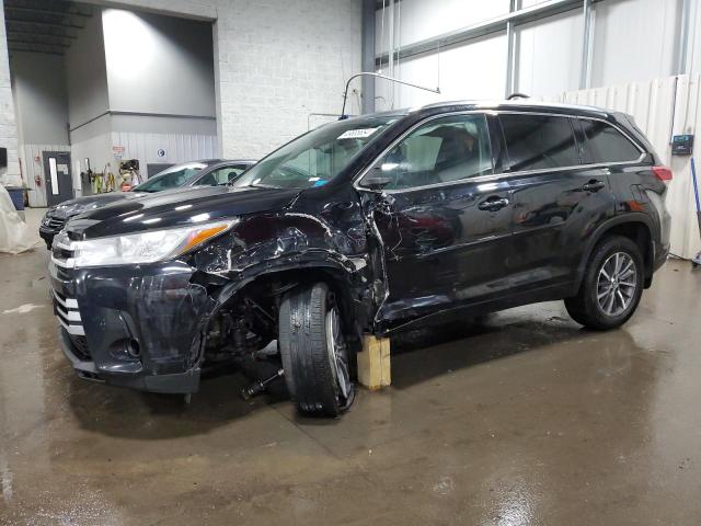 TOYOTA HIGHLANDER 2018 with VIN 5TDJZRFH9JS544507 - Photo from auction