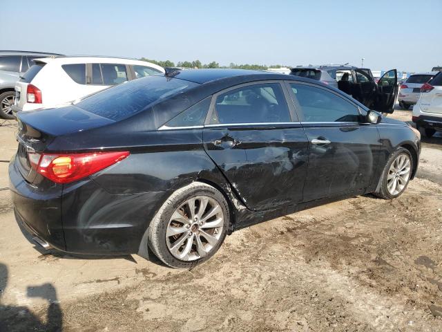 Photo 3 from auction – 2011 HYUNDAI SONATA SE with VIN 5NPEC4AC2BH145141