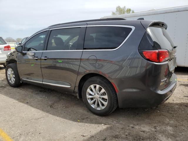 Photo 2 from auction – 2017 CHRYSLER PACIFICA T with VIN 2C4RC1BG2HR730069