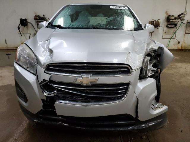 Photo 5 from auction – 2015 CHEVROLET TRAX LS with VIN KL7CJKSB6FB111148