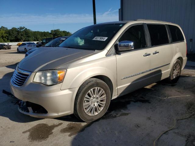 CHRYSLER TOWN & COU 2013 with VIN 2C4RC1CG2DR766921 - Photo from auction