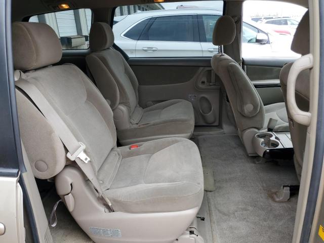 Photo 10 from auction – 2005 TOYOTA SIENNA CE with VIN 5TDZA23C45S351357