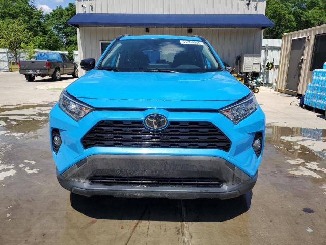 Photo 5 from auction – 2019 TOYOTA RAV4 XLE with VIN JTMP1RFV2KD036674