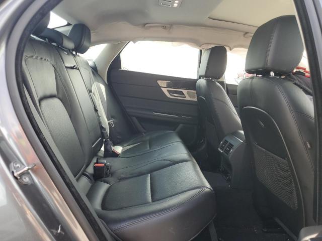 Photo 10 from auction – 2016 JAGUAR XF PRESTIG with VIN SAJBK4BV3GCY18688