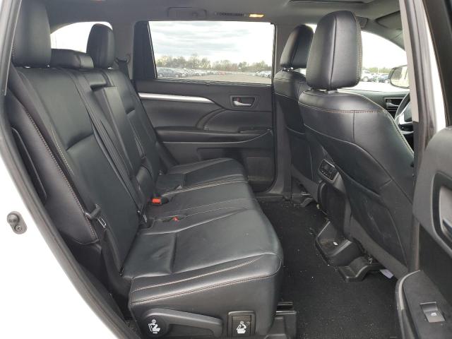 Photo 10 from auction – 2019 TOYOTA HIGHLANDER with VIN 5TDJZRFH5KS584374