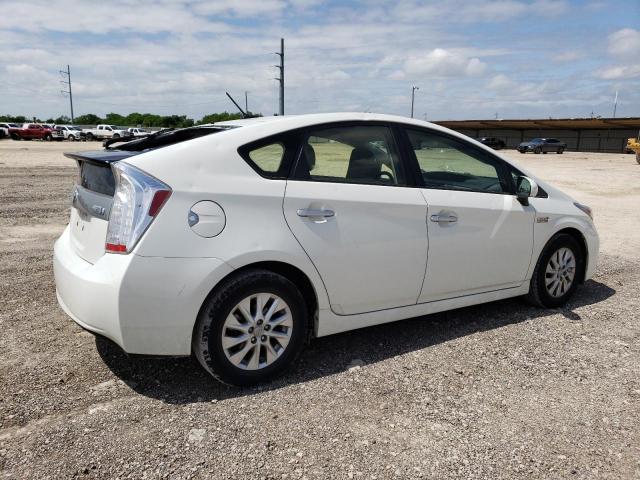 Photo 3 from auction – 2015 TOYOTA PRIUS PLUG with VIN JTDKN3DP6F3069656