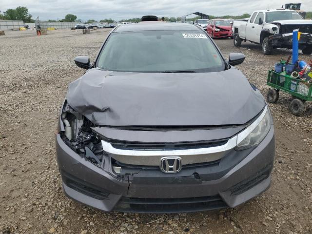 Photo 5 from auction – 2018 HONDA CIVIC LX with VIN 19XFC2F53JE018405