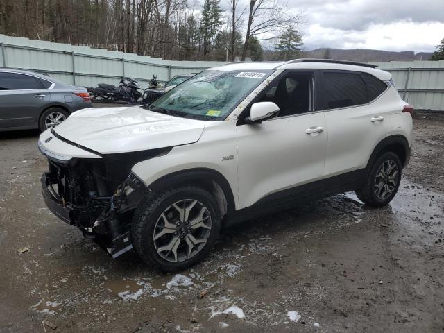 KIA SELTOS EX 2021 with VIN KNDERCAA9M7077323 - Photo from auction