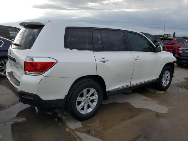 Photo 3 from auction – 2012 TOYOTA HIGHLANDER with VIN 5TDZA3EH3CS027862