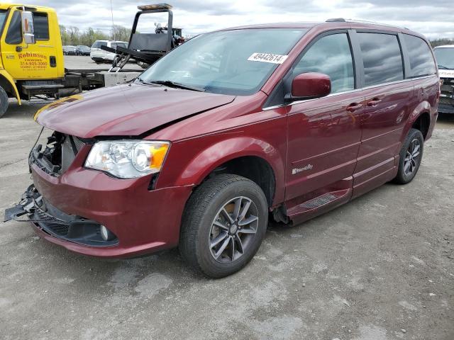 DODGE GRAND CARA 2017 with VIN 2C4RDGCG3HR783961 - Photo from auction