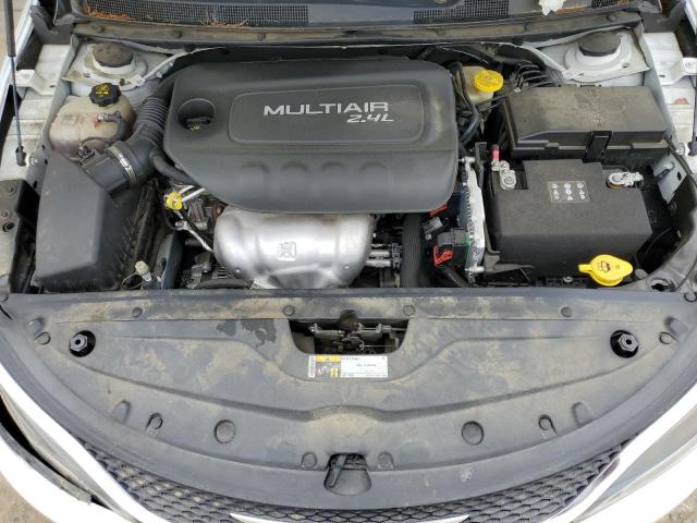 Photo 11 from auction – 2016 CHRYSLER 200 LIMITE with VIN 1C3CCCAB3GN168092