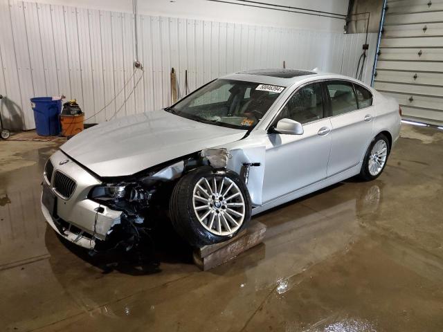 BMW 535 XI 2013 with VIN WBAFU7C58DDU73381 - Photo from auction
