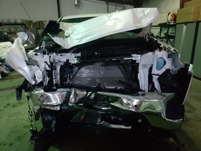 Photo 5 from auction – 2022 CHEVROLET SILVERADO with VIN 1GCUYGET0NZ187085