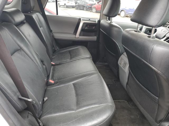 Photo 11 from auction – 2011 TOYOTA 4RUNNER SR with VIN JTEBU5JR1B5050527
