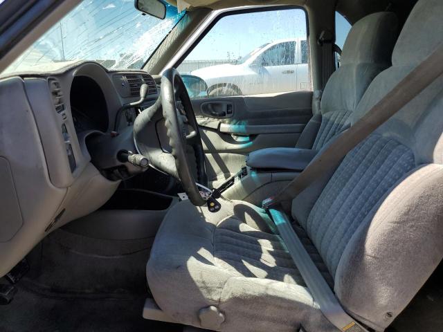 Photo 7 from auction – 2000 CHEVROLET BLAZER with VIN 1GNCS18W8YK129679