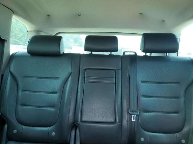 Photo 10 from auction – 2011 VOLKSWAGEN TOUAREG V6 with VIN WVGFF9BP0BD005102
