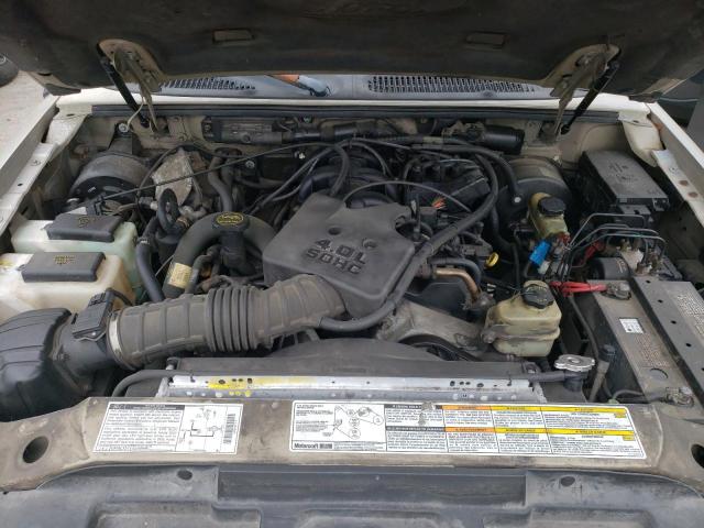 Photo 11 from auction – 2002 FORD EXPLORER S with VIN 1FMZU67E32UC69830
