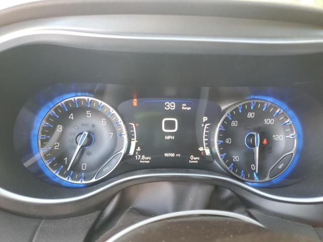 Photo 9 from auction – 2017 CHRYSLER PACIFICA T with VIN 2C4RC1EG6HR542313
