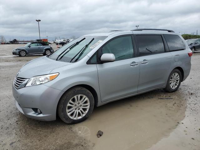 TOYOTA SIENNA XLE 2015 with VIN 5TDYK3DC5FS652234 - Photo from auction