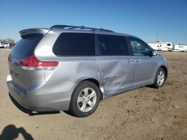 Photo 3 from auction – 2012 TOYOTA SIENNA LE with VIN 5TDKK3DC8CS195307