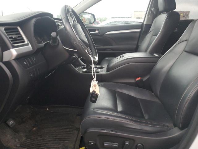 Photo 7 from auction – 2017 TOYOTA HIGHLANDER with VIN 5TDJGRFH1HS026942
