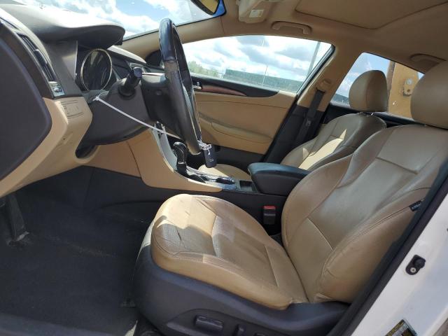 Photo 7 from auction – 2011 HYUNDAI SONATA SE with VIN 5NPEC4AC7BH041437