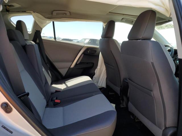 Photo 11 from auction – 2013 TOYOTA RAV4 XLE with VIN 2T3WFREV4DW055523