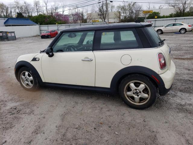 Photo 2 from auction – 2010 MINI COOPER with VIN WMWMF3C58ATZ25986