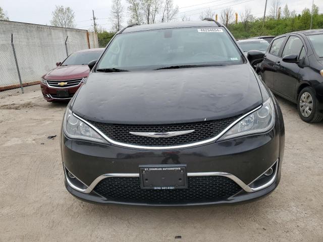 Photo 5 from auction – 2017 CHRYSLER PACIFICA T with VIN 2C4RC1BG4HR559292
