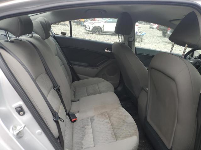 Photo 10 from auction – 2014 KIA FORTE LX with VIN KNAFK4A62E5117584