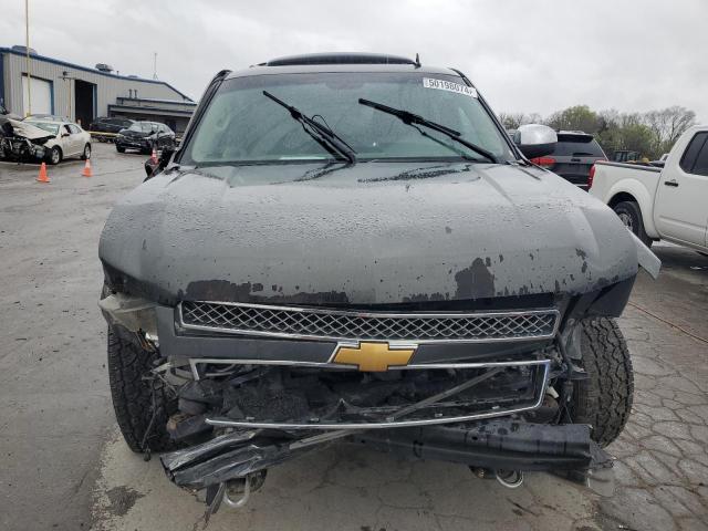 Photo 5 from auction – 2011 CHEVROLET TAHOE K150 with VIN 1GNSKCE02BR185820