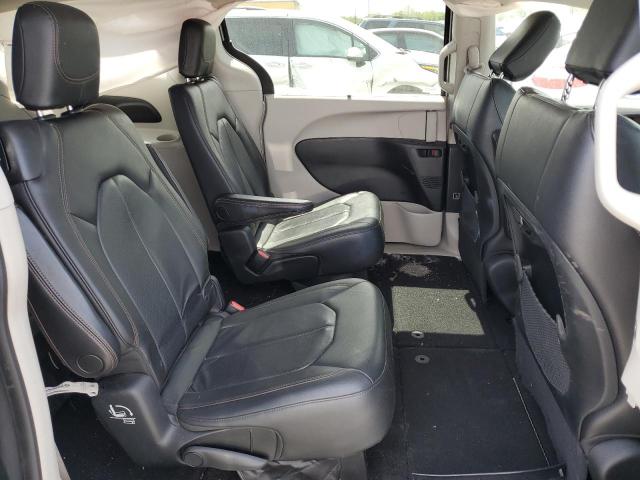 Photo 11 from auction – 2018 CHRYSLER PACIFICA T with VIN 2C4RC1BG5JR263039