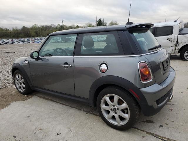 Photo 2 from auction – 2007 MINI COOPER S with VIN WMWMF73517TT86109