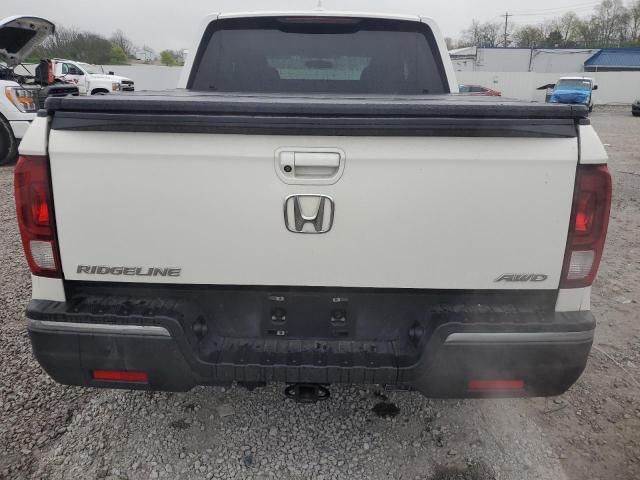 Photo 6 from auction – 2017 HONDA RIDGELINE with VIN 5FPYK3F50HB004846
