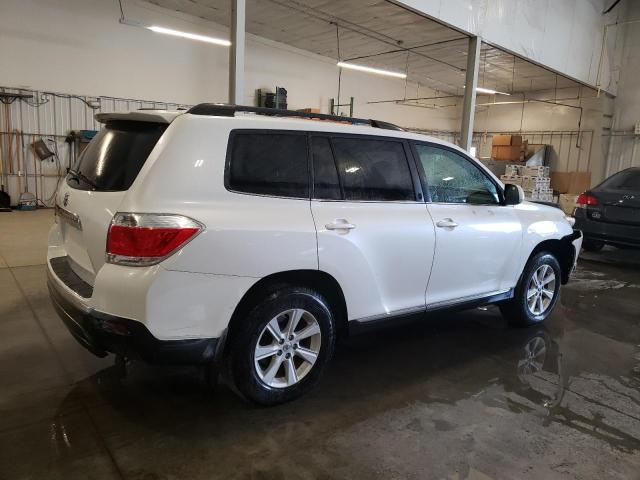 Photo 3 from auction – 2012 TOYOTA HIGHLANDER with VIN 5TDBK3EH8CS166450