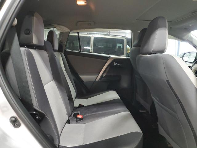 Photo 10 from auction – 2015 TOYOTA RAV4 XLE with VIN 2T3RFREV7FW242254