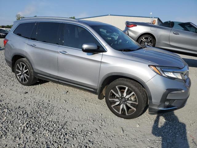 Photo 4 from auction – 2019 HONDA PILOT TOUR with VIN 5FNYF5H95KB033663