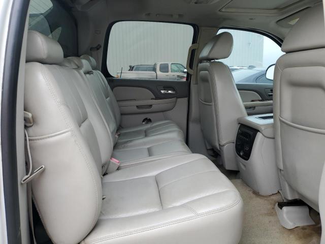 Photo 10 from auction – 2007 CHEVROLET AVALANCHE with VIN 3GNEC12067G153009