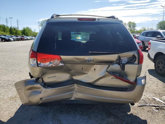 Photo 6 from auction – 2010 TOYOTA SIENNA CE with VIN 5TDKK4CC3AS292368
