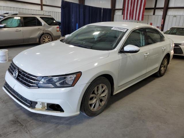 Photo 1 from auction – 2016 VOLKSWAGEN PASSAT S with VIN 1VWAS7A37GC008201