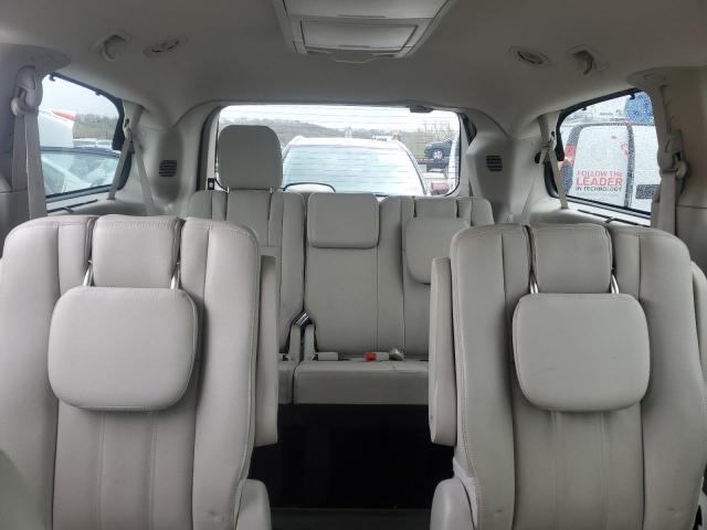 Photo 10 from auction – 2015 CHRYSLER TOWN & COU with VIN 2C4RC1BG7FR753005