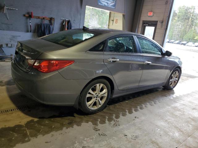 Photo 3 from auction – 2013 HYUNDAI SONATA SE with VIN 5NPEC4AC4DH635535