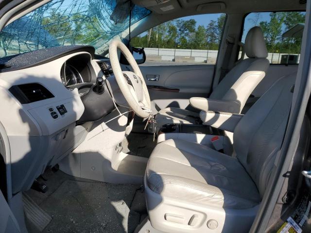 Photo 7 from auction – 2011 TOYOTA SIENNA XLE with VIN 5TDYK3DC6BS022247