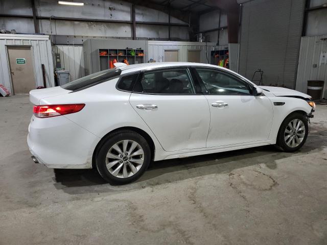 Foto 3 de la subasta – 2016 KIA OPTIMA EX con VIN 5XXGU4L39GG107833