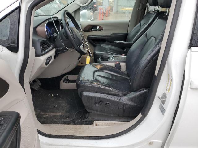 Photo 7 from auction – 2017 CHRYSLER PACIFICA T with VIN 2C4RC1EGXHR570597