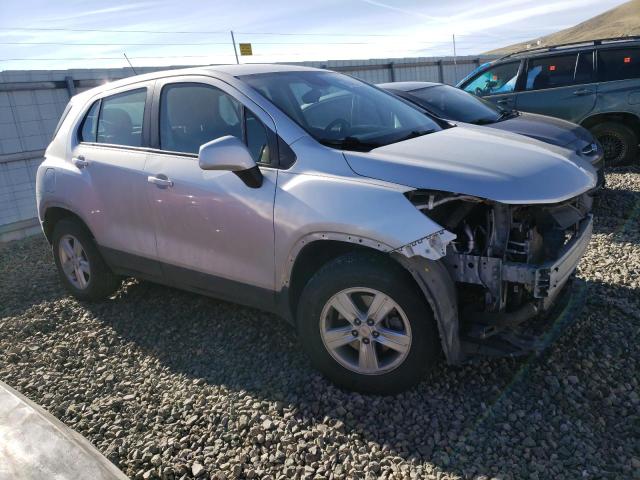 Photo 4 from auction – 2017 CHEVROLET TRAX LS with VIN KL7CJNSB8HB191427