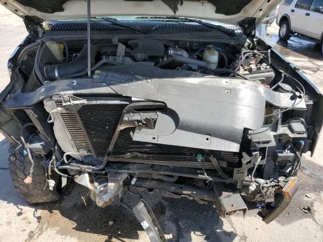Photo 11 from auction – 2004 CHEVROLET SILVERADO with VIN 1GCHK23224F204582