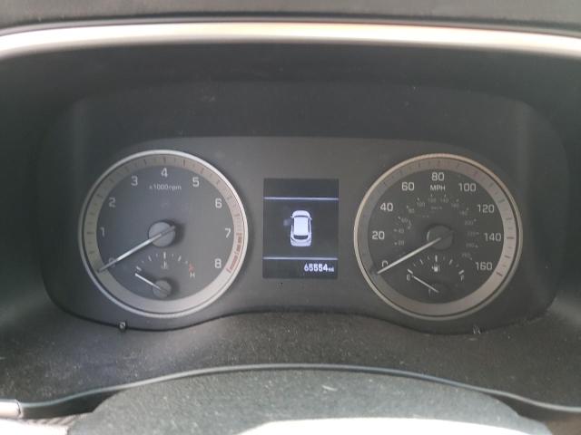 Photo 9 from auction – 2019 HYUNDAI TUCSON SE with VIN KM8J2CA40KU871943