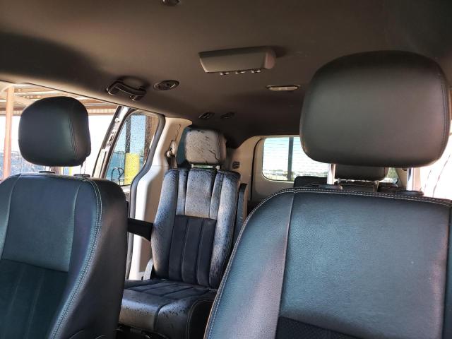 Foto 10 de la subasta – 2016 DODGE GRAND CARA con VIN 2C4RDGCG3GR311886